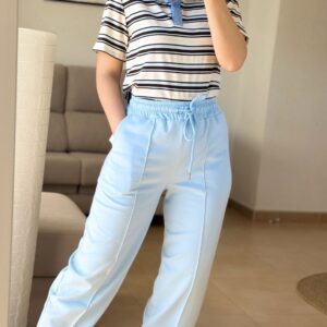 pantalón deportivo jogger azul claro