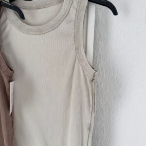 basica tirantes crema