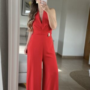 mono largo rojo halter con aplique dorado