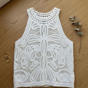 top crochet blanco estilo bohemio