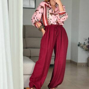 pantalón burdeos de viscosa doble posición