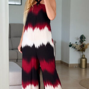 mono largo estampado tie dye con escote halter