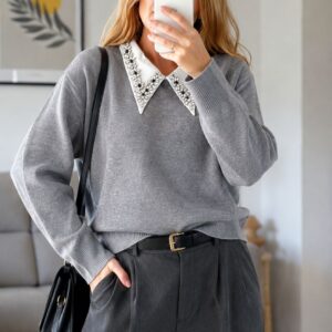jersey gris cuello camisero con pedrería
